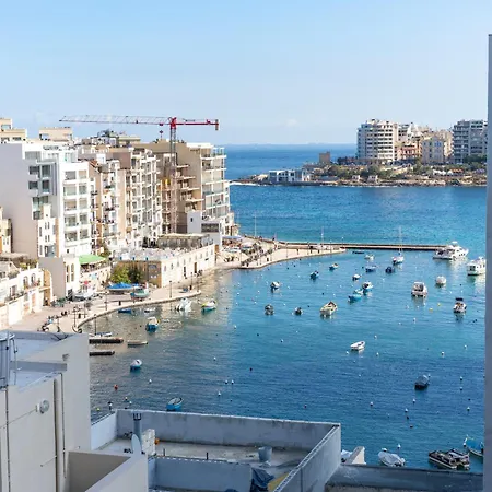 Stunning In Saint Julians With Sea Views Apartmán