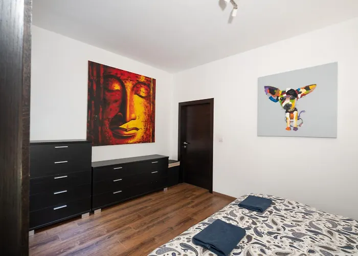 아파트 Stunning In Saint Julians With Sea Views